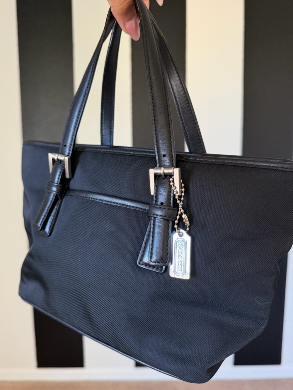 Coach Vintage Nylon Tote Bag Black Y2K Lightweight Shoulder Bag Style 7047 🖤 - Picture 6 of 15